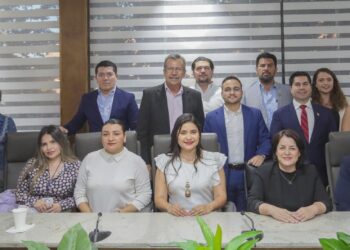 Evacuan tienda tras daño a transformador al norte de Hermosillo