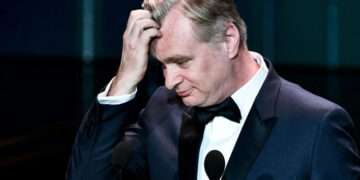 Christopher Nolan, contra la compra de Warner por parte de Netflix