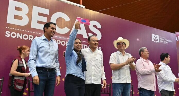 Amplía Gobernador Durazo convocatoria de Becas Sonora de Oportunidades para universidades públicas