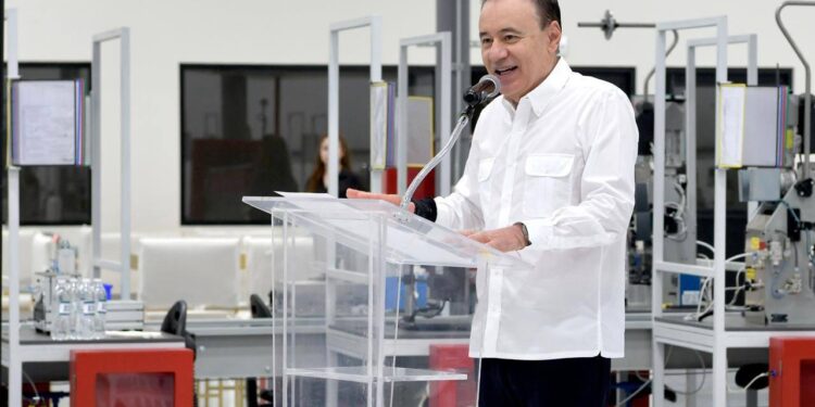 Gobernador Durazo logra cifra más baja de pobreza laboral en 15 años en Sonora