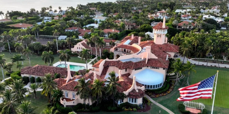 Servicio Secreto de EU mató a sujeto que intentó ingresar a la residencia de Trump en Mar-a-Lago