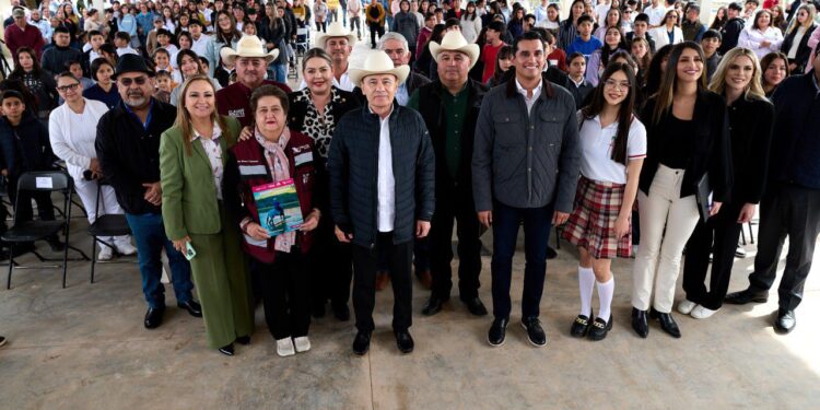 Entrega Gobernador Durazo telebachillerato en Nácori Chico y garantiza becas a estudiantes
