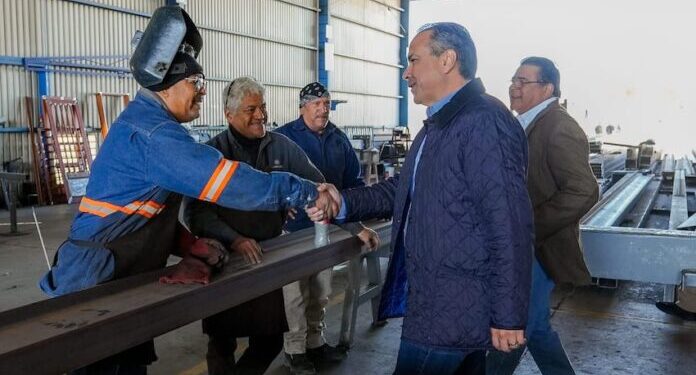 Anuncia Toño Astiazarán semáforos inteligentes con cámaras y moderno sistema para eficientar movilidad