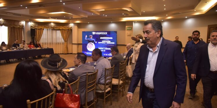 IMPULSA JAVIER LAMARQUE MODELO TRIPLE HÉLICE PARA EL DESARROLLO DE SONORA EN CONVERSATORIO ACADÉMICO
