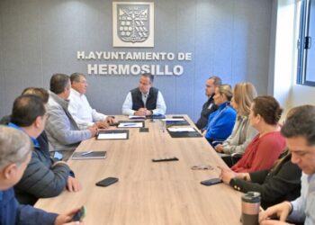 Impulsan Toño Astiazarán y Colegio de Ingenieros Civiles de Sonora desarrollo ordenado de la ciudad