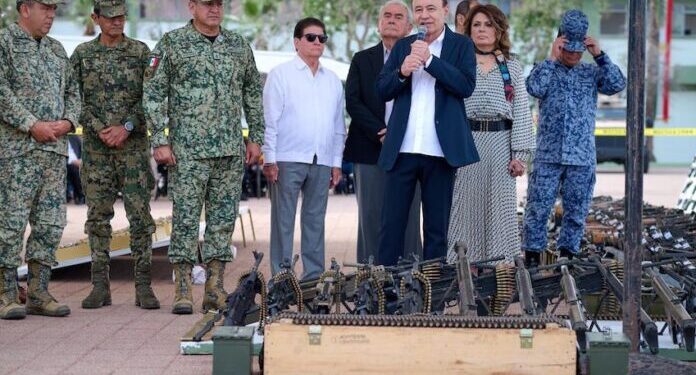 Alfonso Durazo retira de las calles más de 900 armas y refuerza la seguridad en Sonora