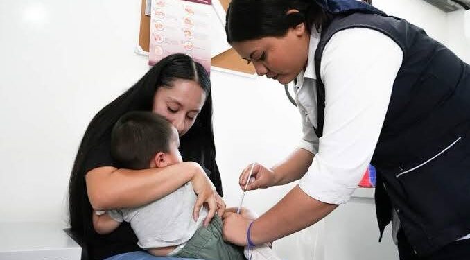 Refuerza Sonora bloqueo vacunal y mantiene control del sarampión en la entidad