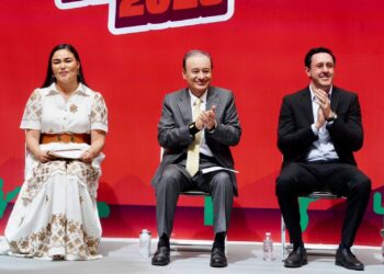 Durazo amplía el Premio Estatal de la Juventud: más jóvenes reconocidos y premio de 200 mil pesos