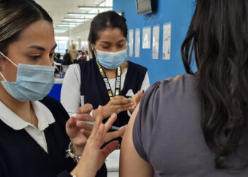 Secretaría de Salud recomienda uso de cubrebocas ante alza en casos de sarampión: ¿Quiénes deben de utilizarlo?