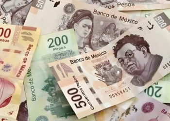 Peso y Bolsa mexicana recuperan terreno tras aversión al riesgo global