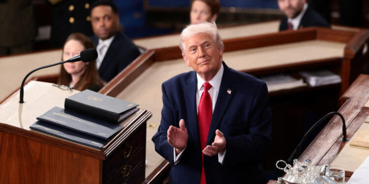 Trump llama a Sheinbaum tras abatimiento de El Mencho