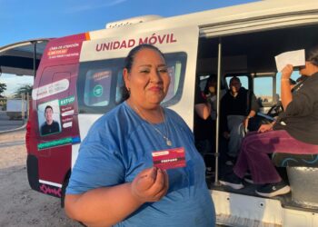 Las Unidades Móviles continúan credencializando a usuarios del transporte urbano en Hermosillo: IMTES