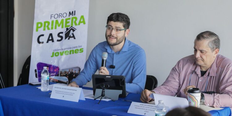 Dialoga Congreso de Sonora con sanluisinos sobre iniciativa de acceso a vivienda