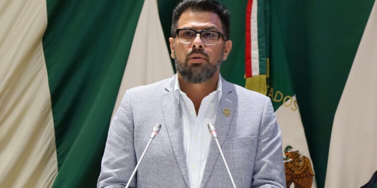 Plantea Sebastián Orduño acciones afirmativas en favor de mujeres cuidadoras