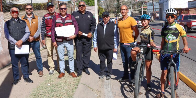 Construyen nueva ciclovía en avenida Kennedy