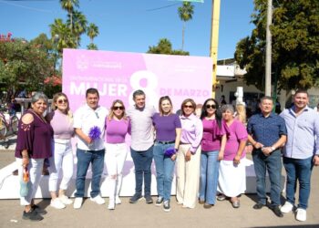 Conmemora Huatabampo el Día Internacional de la Mujer con marcha por la igualdad