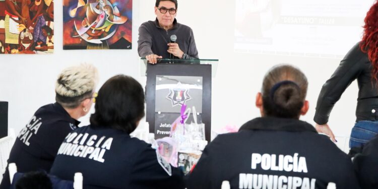 Destacan labor de mujeres policías en Nogales