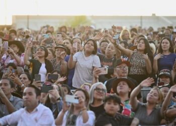 Durazo apuesta por la cultura: La Sauceda se fortalece con librería del FCE