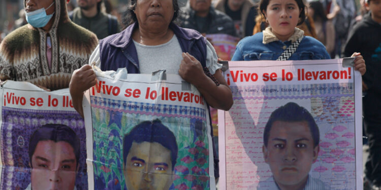 Caso Ayotzinapa: detienen al director de tránsito de Iguala, vinculado con la desaparición de los 43 estudiantes