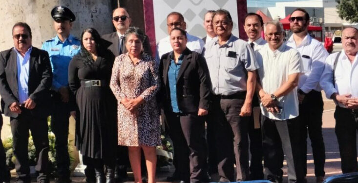 CONMEMORAN 220 ANIVERSARIO DE NATALICIO DEL EXPRESIDENTE BENITO JUÁREZ GARCÍA