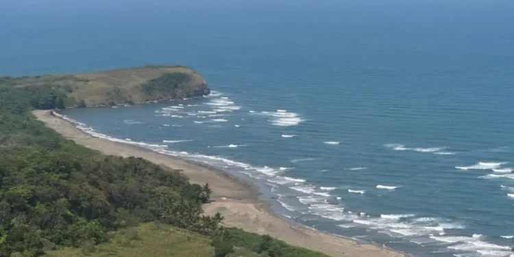 En control total, derrame de hidrocarburo en litoral del Golfo de México: Pemex