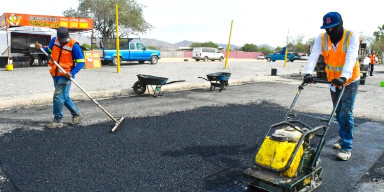 Destaca Toño Astiazarán mantenimiento permanente de infraestructura vial en Hermosillo