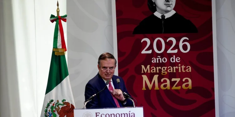 Ebrard: reducir dependencia en el sector farmacéutico y cárnico, prioritario en revisión del T-MEC