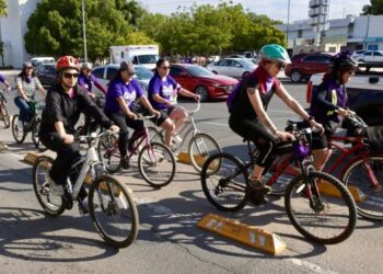 Se suman decenas de mujeres a la ‘Rodada por las Mujeres’ en el marco del Día de la Mujer