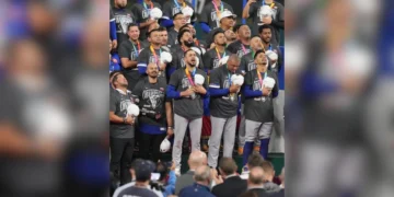 Venezuela, campeón del Clásico Mundial de Beisbol; 3-2 a EU