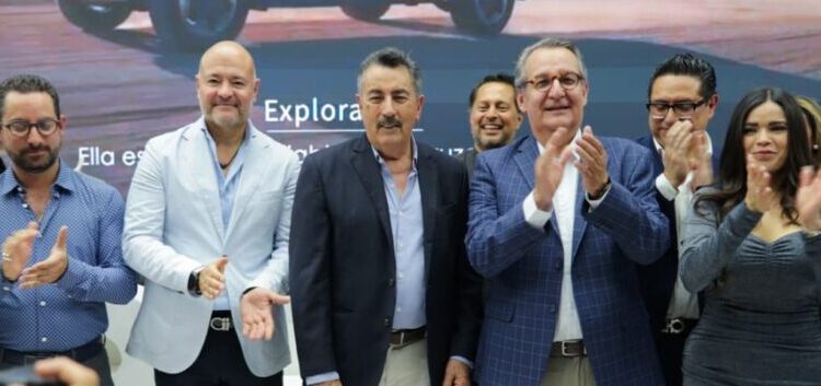 PRESIDE JAVIER LAMARQUE INAUGURACIÓN DE AGENCIA AUTOMOTRIZ SUSTENTABLE EN CAJEME