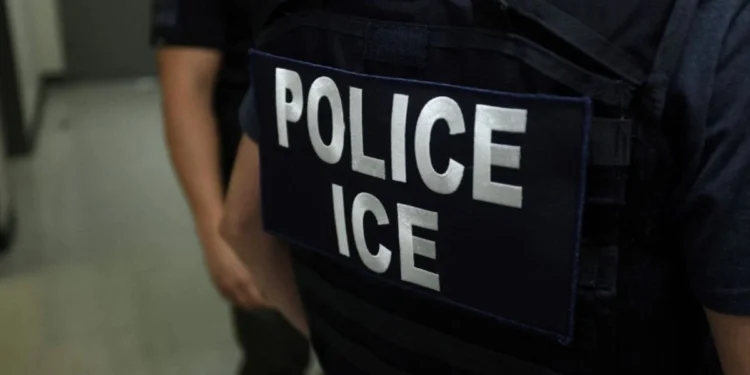 Reporta el ICE la muerte, en cárcel migratoria de Florida, de otro mexicano