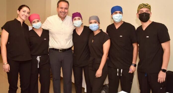 Recibe Toño Astiazarán reconocimiento de Ciudades Capitales por programas de salud pública a favor de las familias