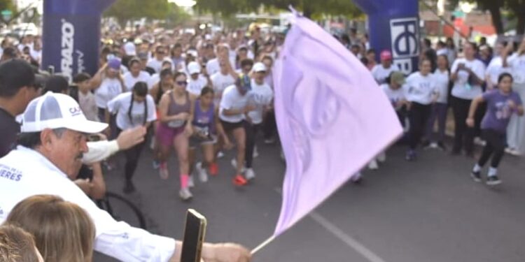EN CAJEME MUJERES CONMEMORAN EL 8M CON MANIFESTACIÓN DEPORTIVA