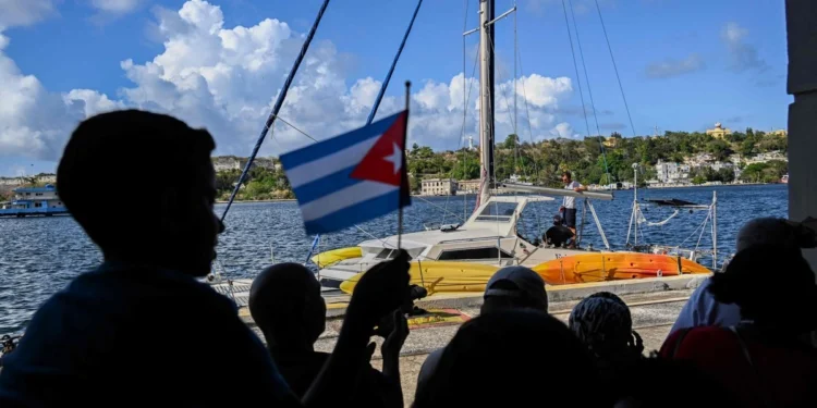 Veleros ‘Friendship’ y ‘Tigermoth’ llegan a salvo a La Habana