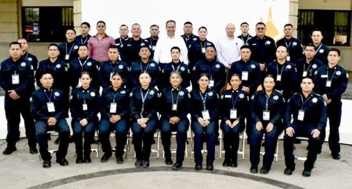 Fortalece Toño Astiazarán seguridad y vigilancia en la ciudad con nuevos policías municipales