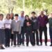 Reconoce Toño Astiazarán a estudiantes de la secundaria 9 que ganaron concurso de calaveras con material reciclado