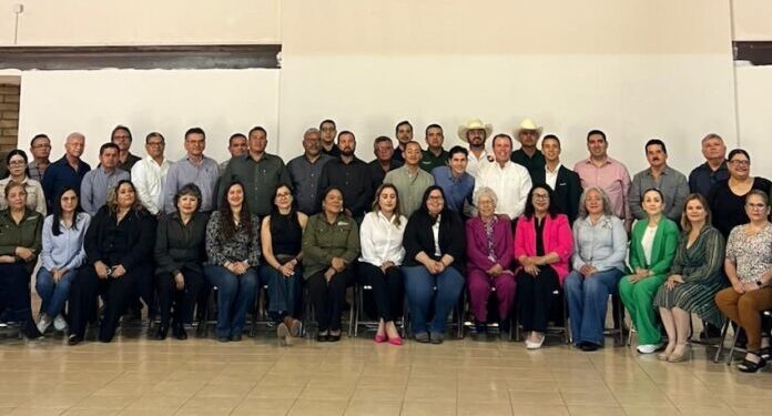 Participa Ayuntamiento de Guaymas en presentación del POET