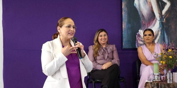 Participa presidenta municipal de Guaymas en foro “Mujeres Transformando Sonora” en Carbó