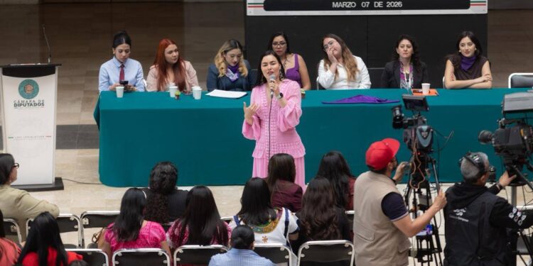 *Participa Instituto Sonorense de la Juventud en el Segundo Parlamento Nacional de Mujeres Jóvenes