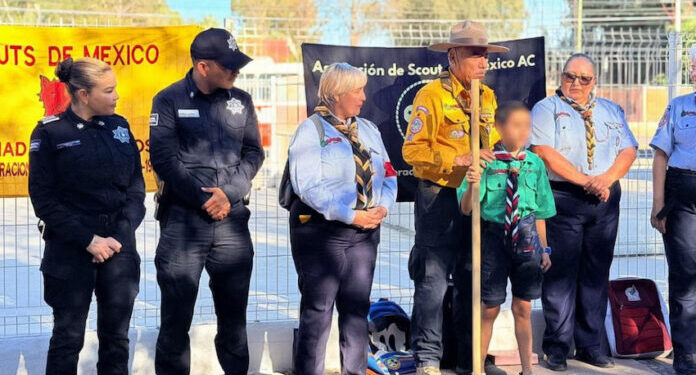 Honor y Servicio entre Policías Estatales y Asociación Scouts de México