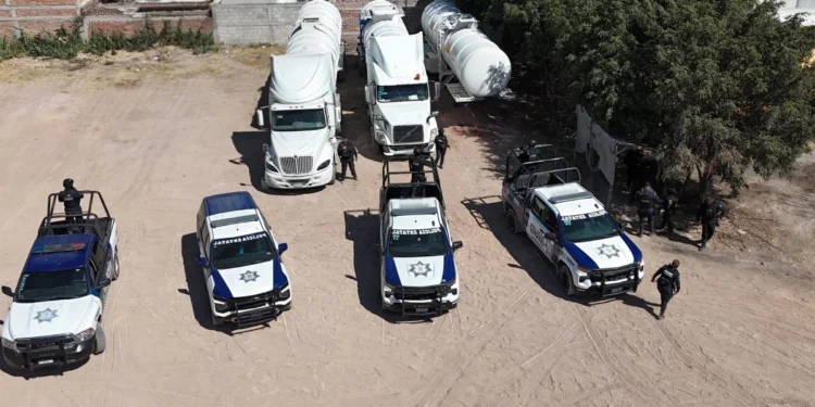 Aseguran 28 mil litros de ‘huachicol’ en Cortazar, Guanajuato