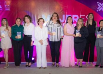 Instituto Sonorense de la Juventud reconoce a mujeres que transforman sus comunidades con el galardón “Mujer Es Fuerza”