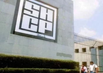 Se desplomó 30.3% la inversión física en enero: SHCP