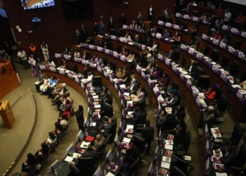 Senado avala por unanimidad eliminación de “pensiones doradas” a ex funcionarios