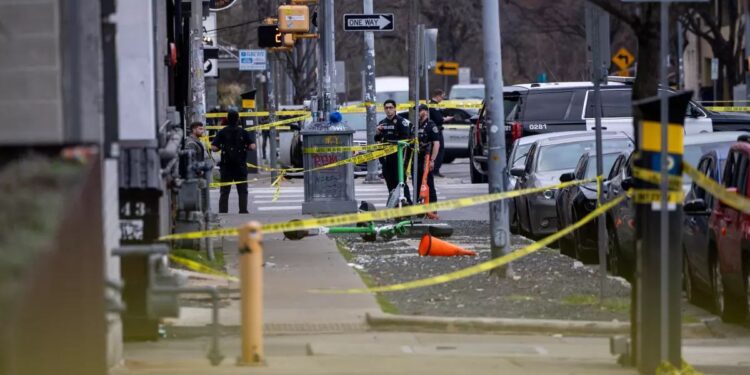 Tiroteo en Texas deja 3 muertos; FBI lo investiga como posible acto terrorista