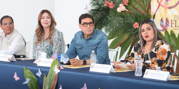 Presentan agenda cultural de las Fiestas de las Flores 2026