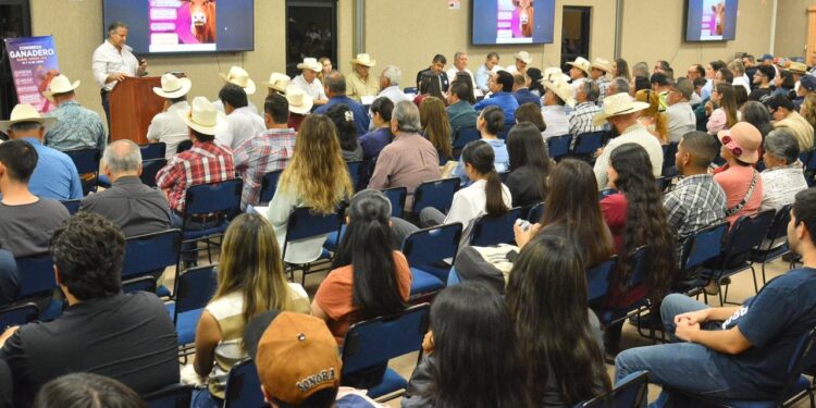 ARRANCA CON ÉXITO EL PRIMER CONGRESO GANADERO CAJEME 2026