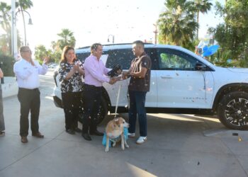 ¡YA DISFRUTA ABRAHAM RAMÍREZ DE SU AUTO TRAVERSE DE “GANA CON TU PREDIAL 2026”!
