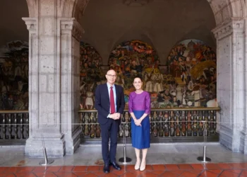 Reconoce alto comisionado de ONU DH esfuerzo federal frente a crisis de desaparecidos
