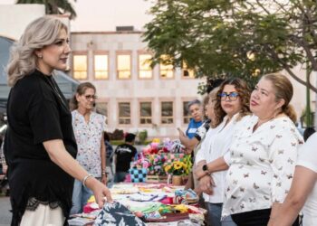 DISFRUTAN ADULTOS MAYORES «TARDES DE ORO» EN CAJEME